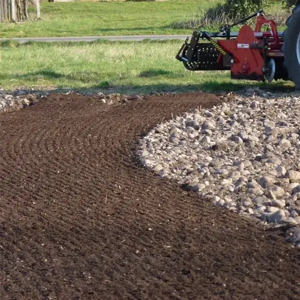 Rotostone-System: schwingendes Siebgitter im Schnittbild